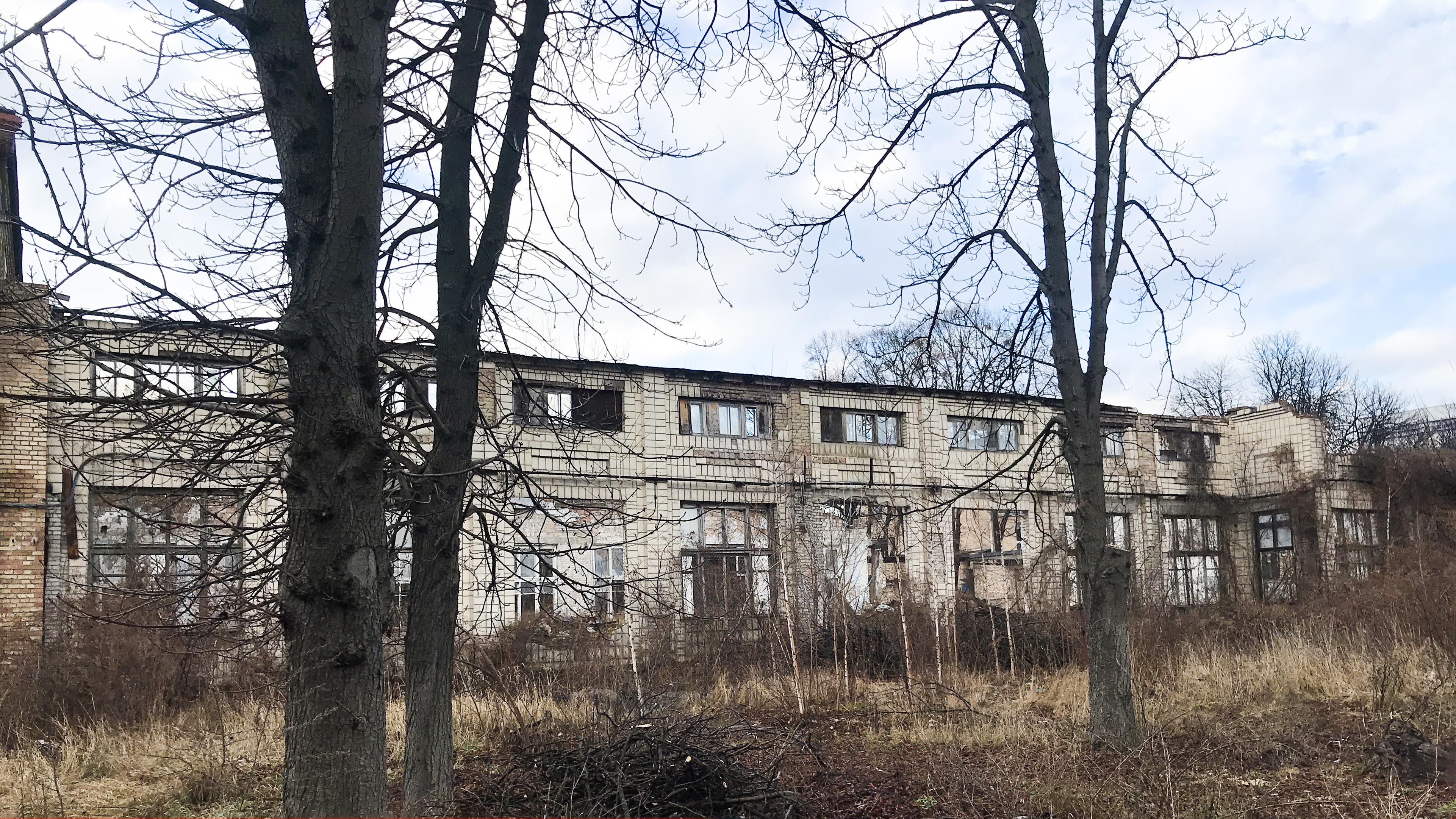 Виробнича будівля