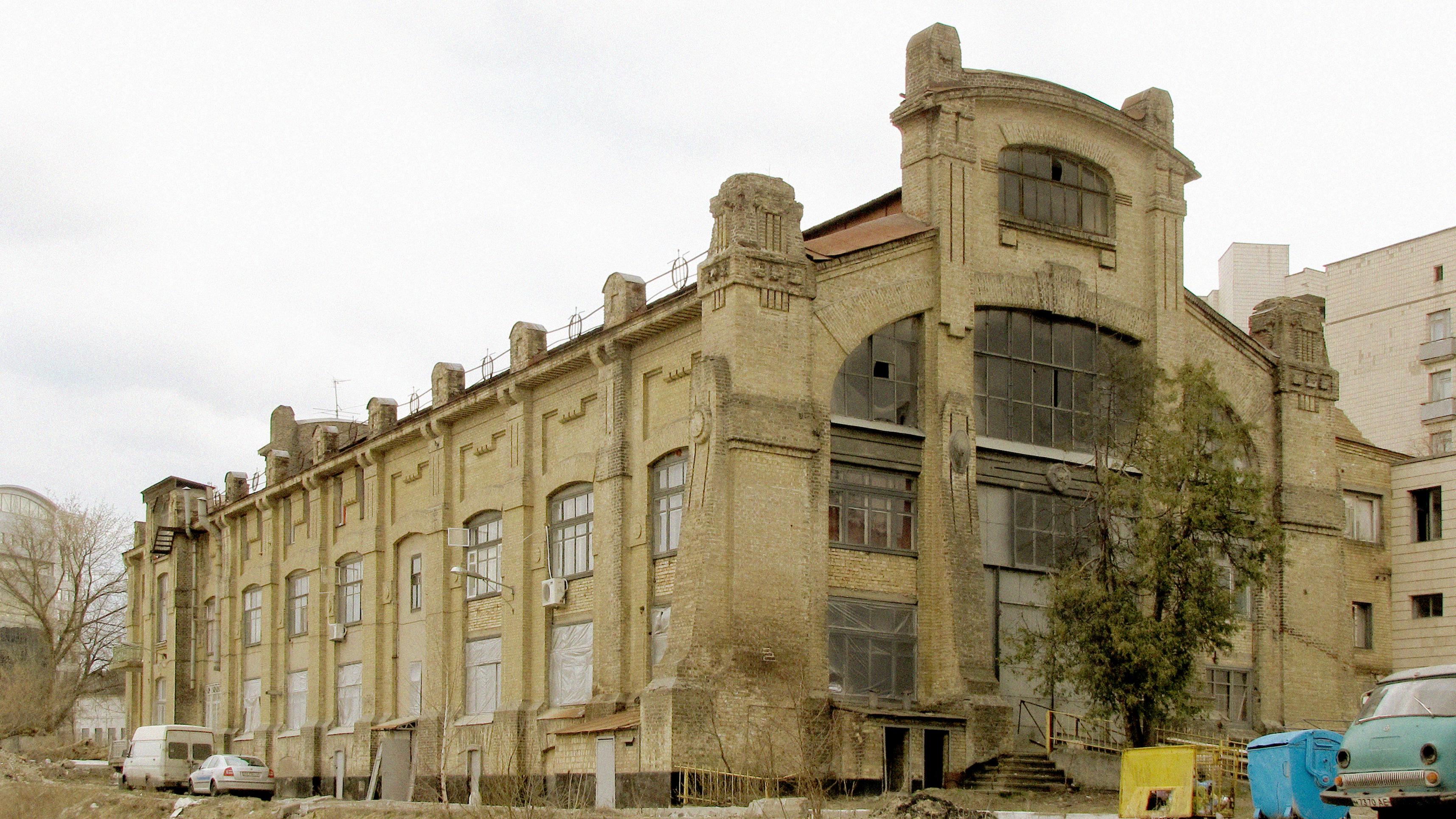 Будівля електростанції Лук'янівського парку міської залізниці